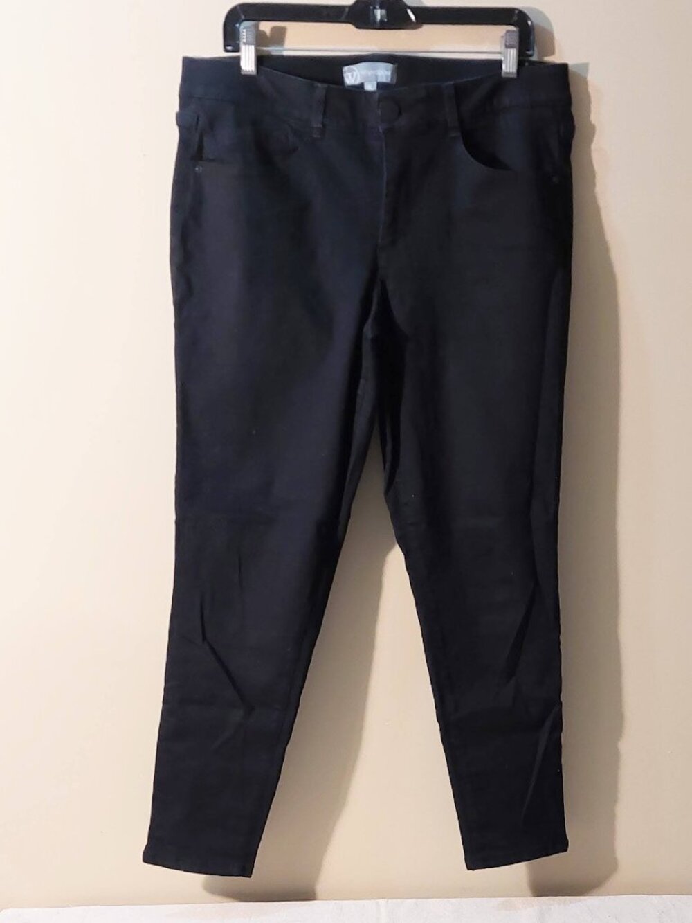 Wit & Wisdom Black “Ab”solution Skinny Ankle Jeans Size: 14
